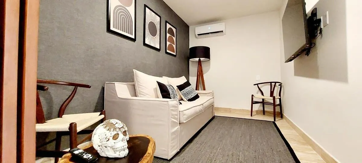Playacar Quient 1 Bedroom Fast Wifi 普拉亚卡门 0*,  墨西哥